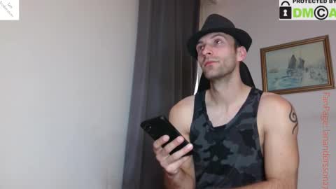 Snapshot of ianandersson27 chatting on 31, 10, 2025 Ian Andersson online show from 31, 10, 2025