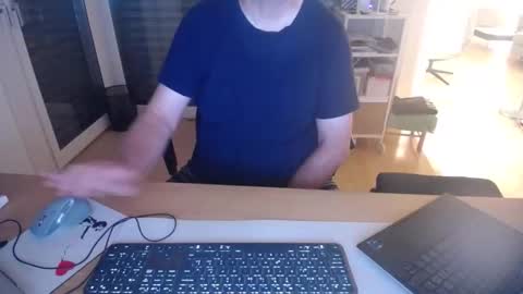 iandy12 online show from 11, 9, 2025