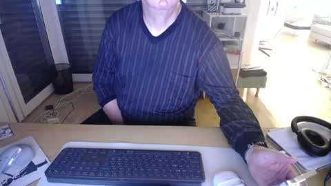 iandy12 online show from 15, 6, 2026