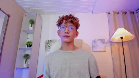 ian  online show from 2, 12, 2025