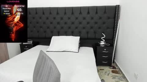 Snapshot of iangilbert chatting on 24, 11, 2025 ian online show from 24, 11, 2025