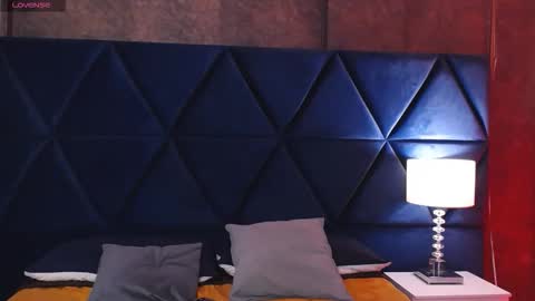 Ian Lark online show from 7, 3, 2026