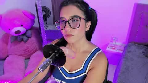 Snapshot of ibbiebennett_1 chatting on 8, 2, 2026 Ibbie Bennett online show from 8, 2, 2026