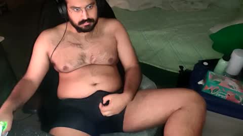 iBear0 online show from 12, 4, 2026