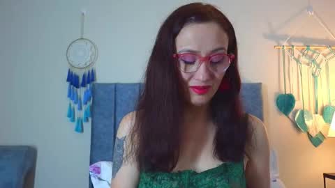 Snapshot of iberianmoonmk chatting on 24, 11, 2025 Iberian Moon online show from 24, 11, 2025