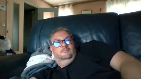 anonymouszz online show from 18, 6, 2026