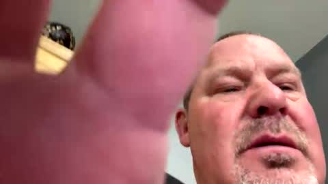 Snapshot of icanmakeyousquirt69 chatting on 19, 4, 2026 icanmakeyousquirt69 online show from 19, 4, 2026