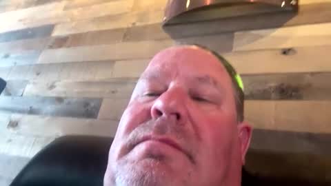 Snapshot of icanmakeyousquirt69 chatting on 10, 5, 2026 icanmakeyousquirt69 online show from 10, 5, 2026