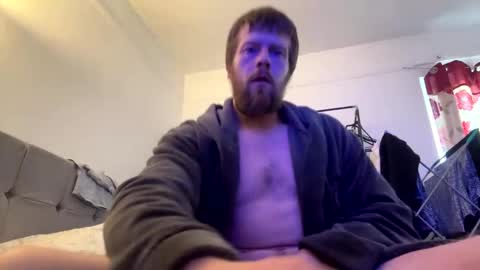 Snapshot of icantstayaway chatting on 9, 11, 2025 icantstayaway online show from 9, 11, 2025