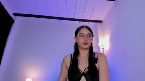 Snapshot of ice_grace chatting on 18, 10, 2025 ice online show from 18, 10, 2025
