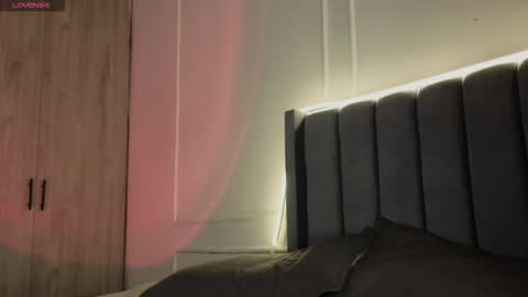 Crystall online show from 25, 11, 2025