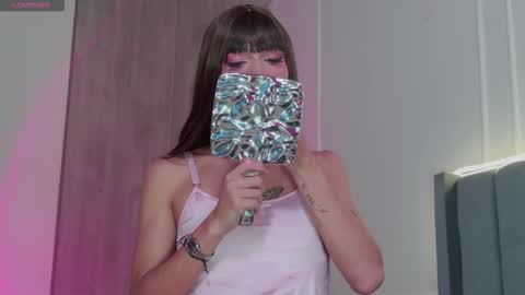 Crystall online show from 16, 2, 2026