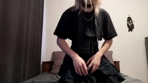 Jade online show from 3, 11, 2025