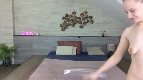 Snapshot of icebluebabe chatting on 23, 3, 2026 Ice Blue online show from 23, 3, 2026