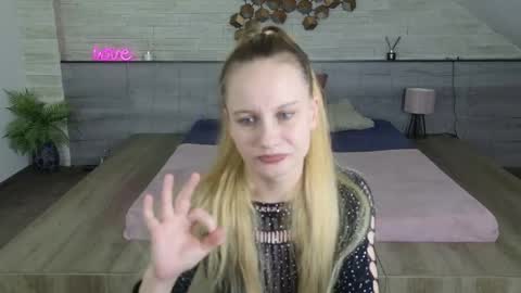 Snapshot of icebluebabe chatting on 5, 4, 2026 Ice Blue online show from 5, 4, 2026