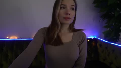 Danielle online show from 10, 2, 2025