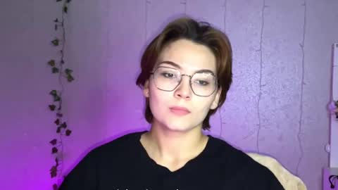 Snapshot of iceeheart chatting on 3, 12, 2025 Ksenia online show from 3, 12, 2025