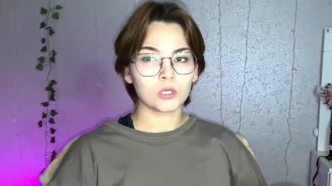 Snapshot of iceeheart chatting on 4, 12, 2025 Ksenia online show from 4, 12, 2025