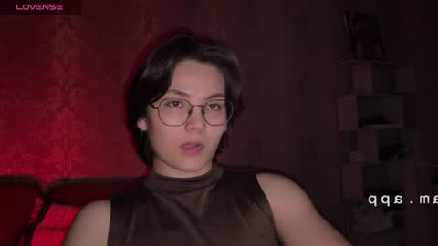 Snapshot of iceeheart chatting on 4, 7, 2026 Ksenia online show from 4, 7, 2026