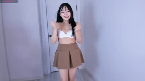 Hitomi   online show from 6, 1, 2025