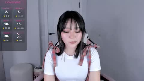 Hitomi   online show from 6, 1, 2026