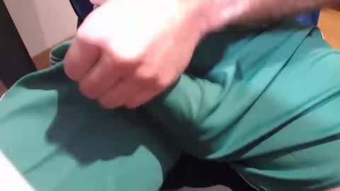 Snapshot of icky_thumps chatting on 16, 11, 2025 icky_thumps online show from 16, 11, 2025