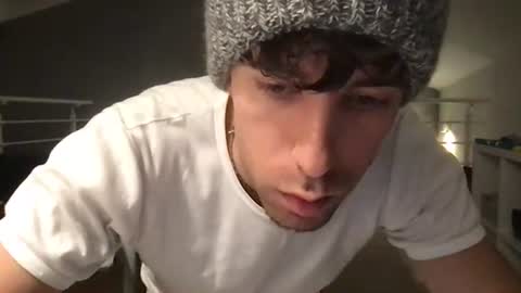 icyninesix online show from 19, 12, 2024