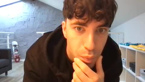 icyninesix online show from 3, 1, 2025