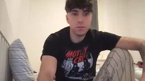 icyninesix online show from 23, 1, 2025