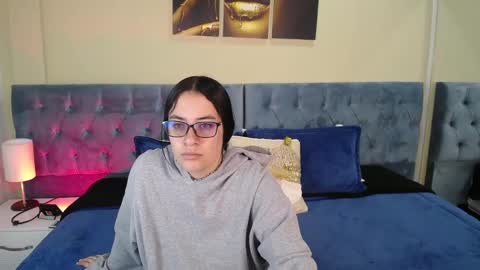 Snapshot of icysweetcam chatting on 6, 12, 2024 Icy online show from 6, 12, 2024