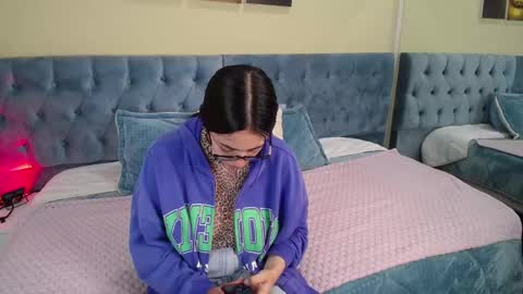 Snapshot of icysweetcam chatting on 22, 12, 2024 Icy online show from 22, 12, 2024
