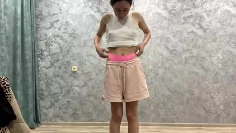 Snapshot of idellmannheim chatting on 24, 11, 2025 Sofi online show from 24, 11, 2025