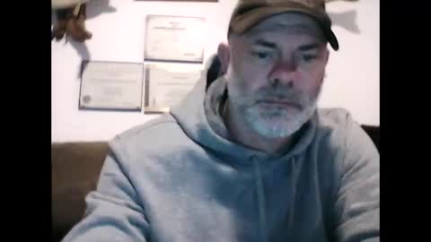 Snapshot of idkwhyidothis348732 chatting on 18, 2, 2025 idkwhyidothis348732 online show from 18, 2, 2025