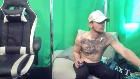 Snapshot of igetherwetter chatting on 18, 11, 2025 Amiri Roue online show from 18, 11, 2025