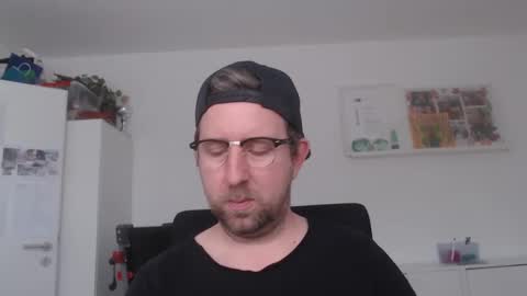 Snapshot of iggi2707 chatting on 15, 2, 2025 ner d online show from 15, 2, 2025