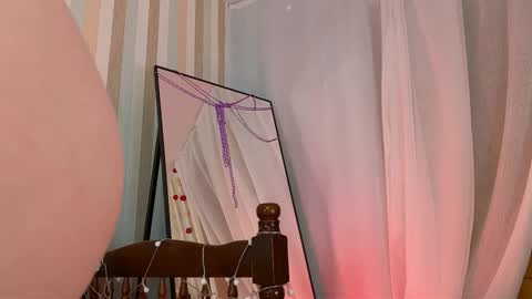 Emmy  help me reach 100 thumbs up online show from 11, 3, 2026