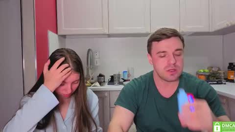 Snapshot of ihavepaws33 chatting on 17, 2, 2026 Julia and Mira online show from 17, 2, 2026