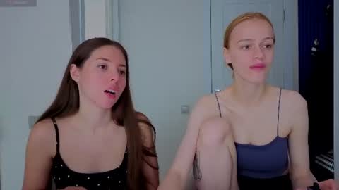 Snapshot of ihavepaws33 chatting on 20, 7, 2026 Julia and Mira online show from 20, 7, 2026