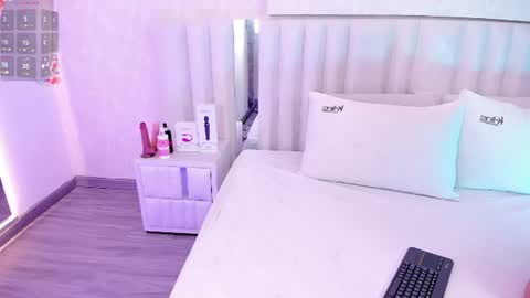 Snapshot of iim_cloe chatting on 10, 6, 2026 Naty online show from 10, 6, 2026