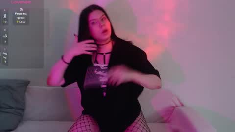 Vella online show from 18, 10, 2025