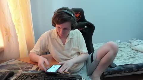 iliaskris online show from 15, 9, 2025