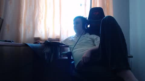 Snapshot of iliaskrisloveee chatting on 8, 7, 2026 lord online show from 8, 7, 2026