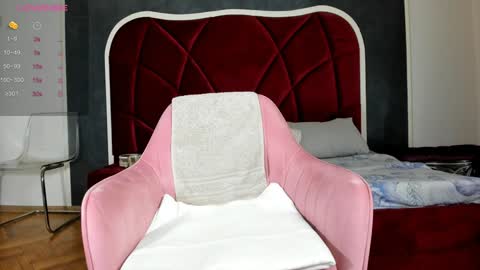 Snapshot of illegal_lorry chatting on 25, 1, 2025 illegal_lorry online show from 25, 1, 2025