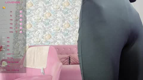 Snapshot of illegal_lorry chatting on 27, 9, 2025 illegal_lorry online show from 27, 9, 2025