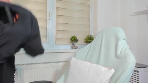 D-Illusion online show from 18, 12, 2024