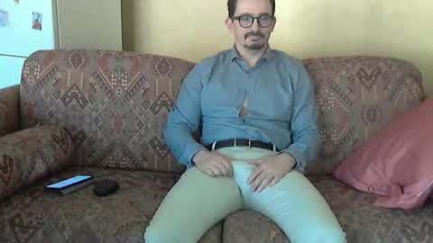 ilovecuteguy79 online show from 22, 5, 2026