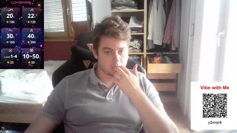 iloveyoutoo2000 online show from 4, 1, 2025