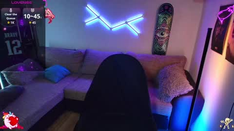 Snapshot of ilyafriend chatting on 13, 1, 2025 Ilya online show from 13, 1, 2025