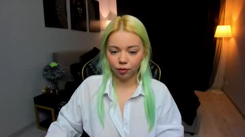 Roxy online show from 15, 3, 2026