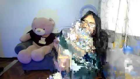 Snapshot of im_alyn chatting on 1, 2, 2025 Alyn online show from 1, 2, 2025